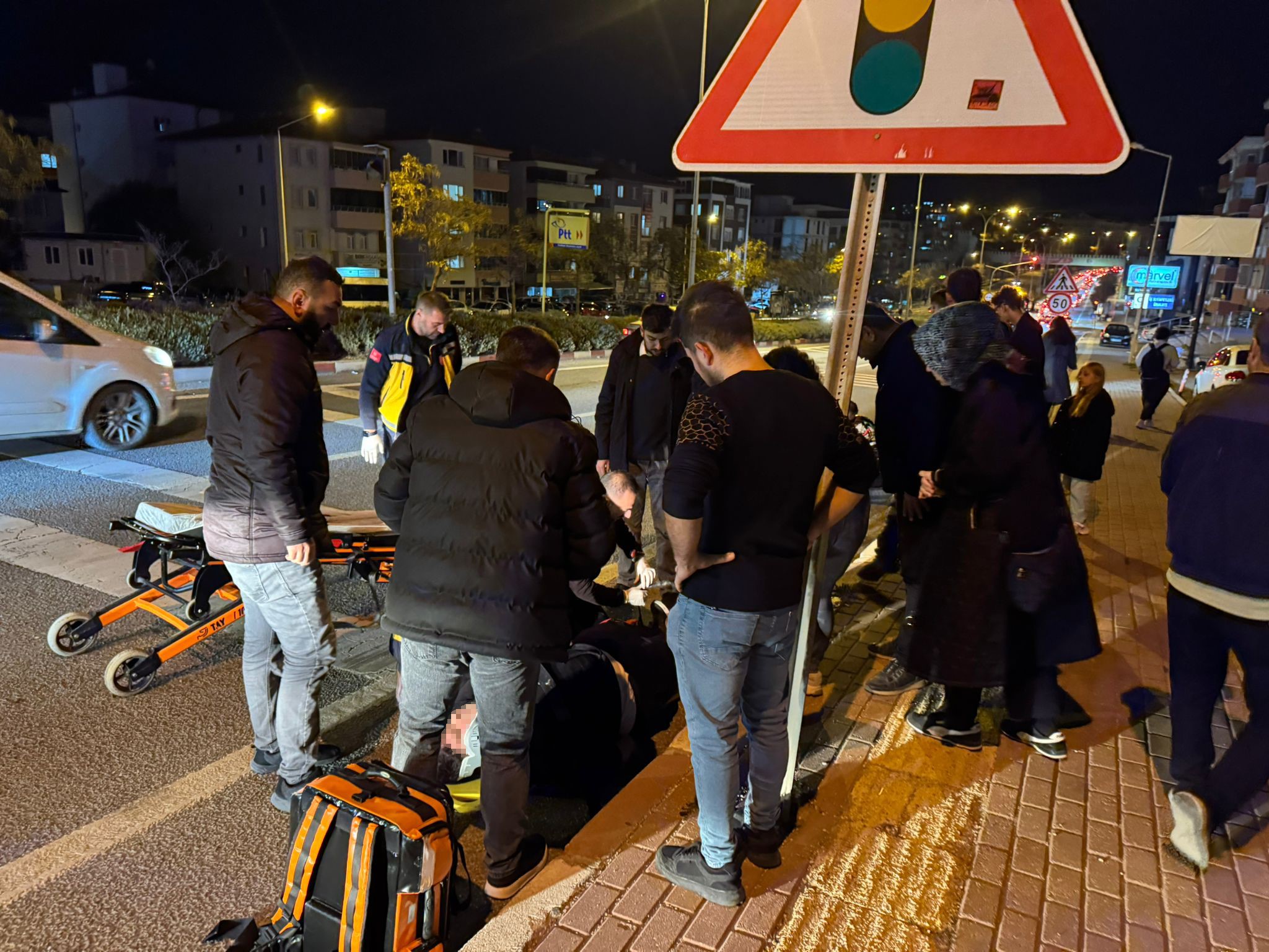 Bilecik’te motosiklet yayaya çarptı: 2 yaralı-1