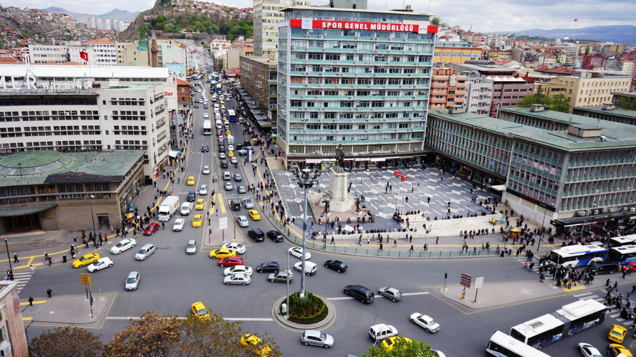 Ankara’nın Başkent Oluşunun 102. Yıldönümü Sebebiyle Bazı Yollar Trafiğe Kapatıldı (1)