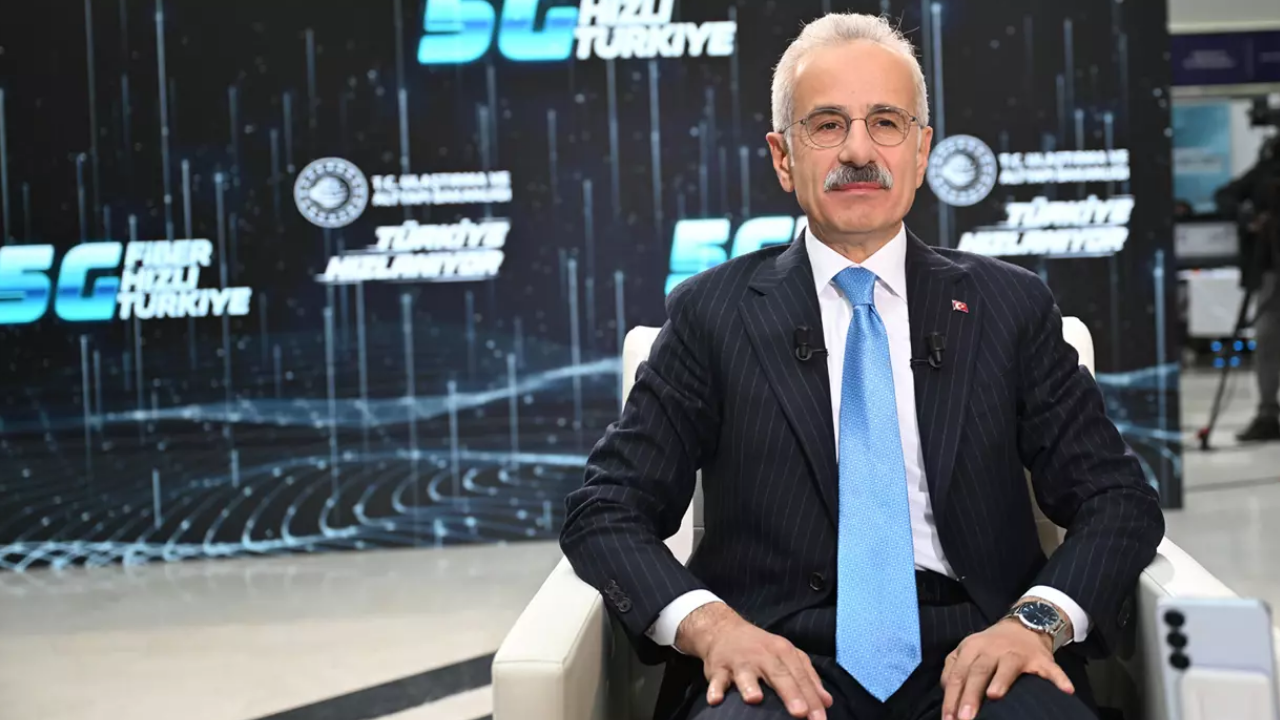 Bakan Uraloğlu 5G’ye Geçmek Isteyenleri Uyardı ‘’63 Milyon Telefon Uygun Değil’’ (2)