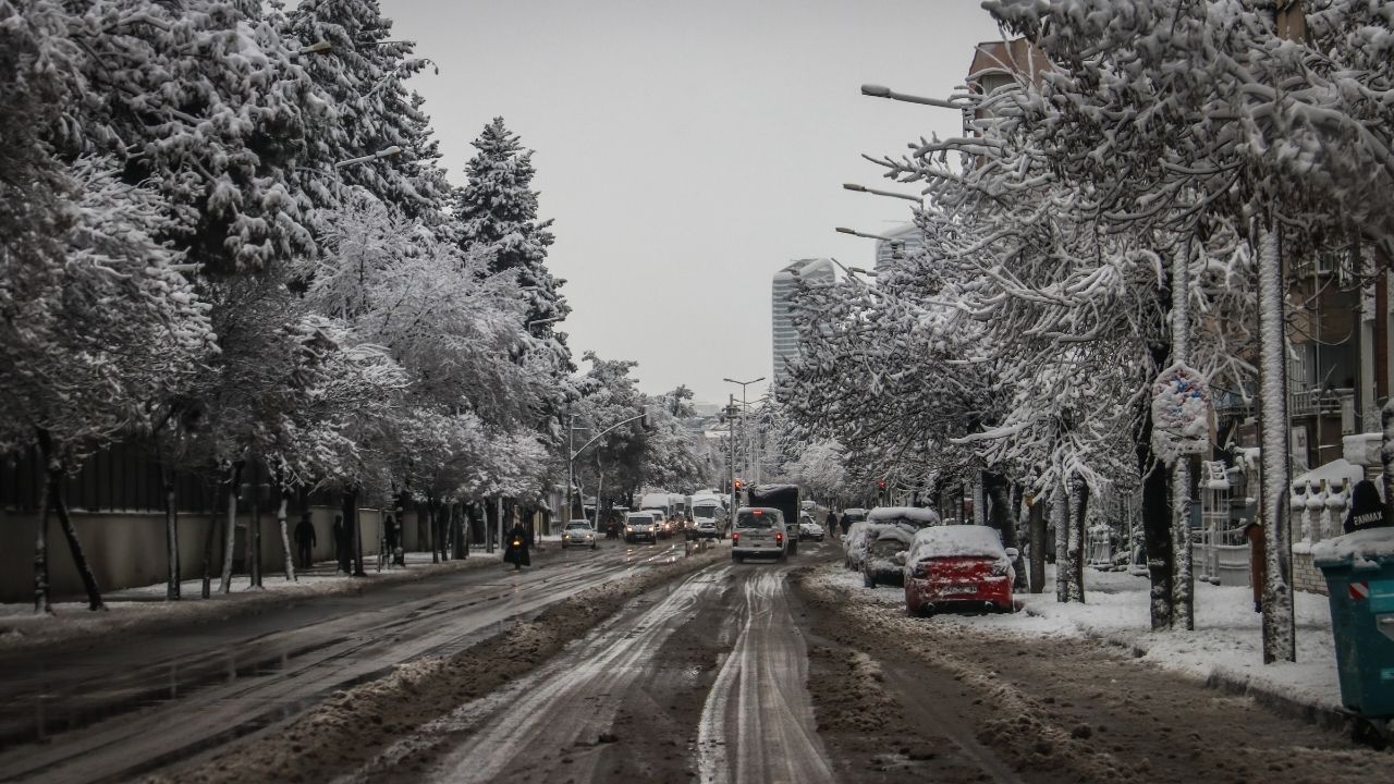 Bu Kış Çok Çetin Geçecek Yoğun Kar Yağışı Geliyor (2)