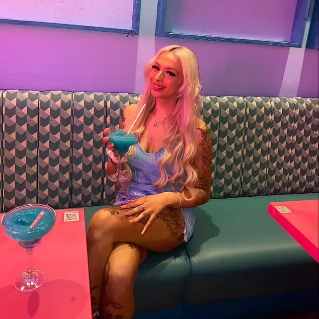 Dünya Konuşuyor Cezaevindeki İbadet Odasında “Cinsel İlişki” Skandalı!%22