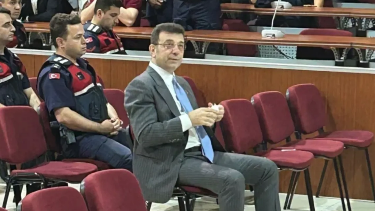 Ekrem İmamoğlu 'Casusluk' Soruşturması Kapsamında İstanbul Adliyesi’ne Getirilecek (2)