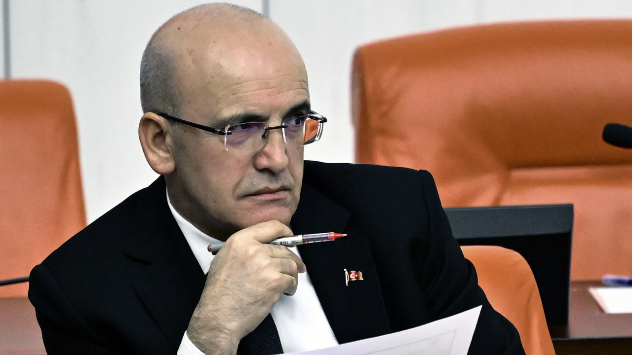 Enflasyon Kanat Taktı Uçuyor Ama Mehmet Şimşek Kontrol Altındayız Diyor! (2)