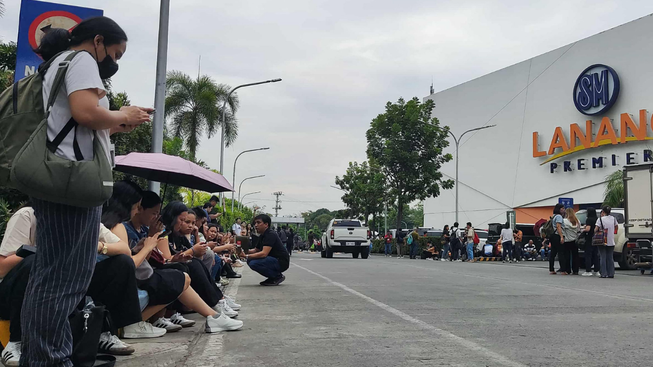 Filipinler’de 7.6 Büyüklüğünde Deprem Tsunami Uyarısı Yapıldı (3)
