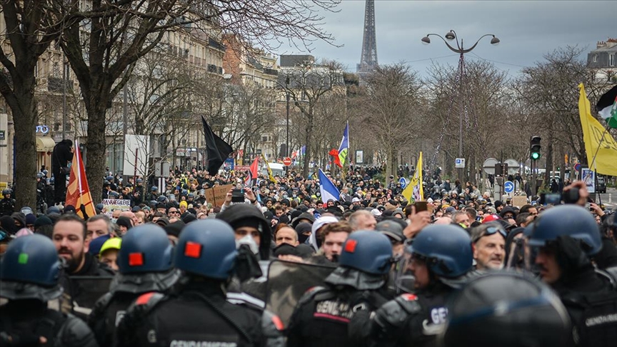 Fransa Protestoo