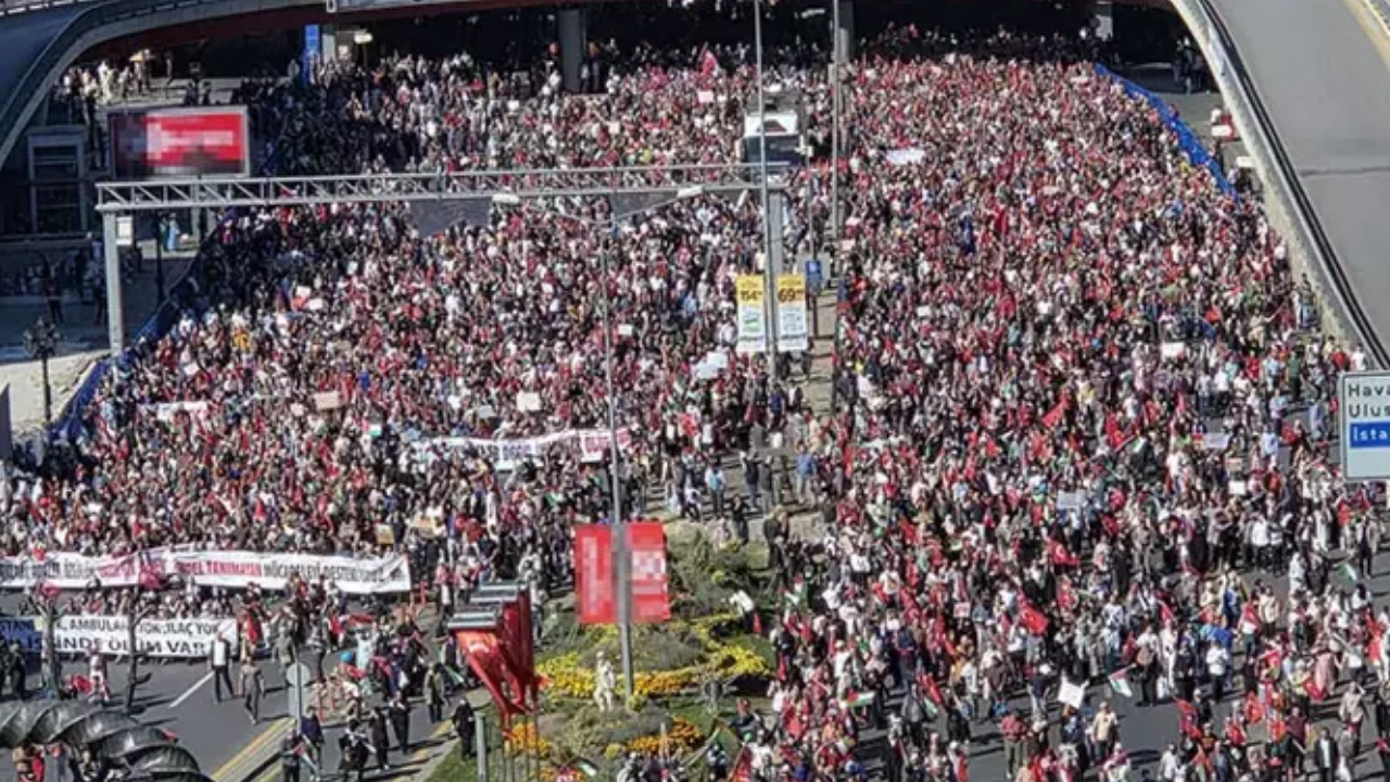 İstanbul’dan Kars’a, Van’dan İzmir’e Gazze İçin On Binler Sokağa Döküldü (6)