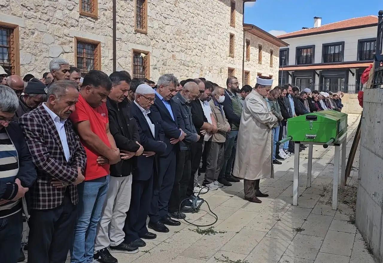 Konya’daki Skandal Kazada Şok Detay Araç 229 Km Hızla Gelmiş, Hiç Frene Basmamış! 9