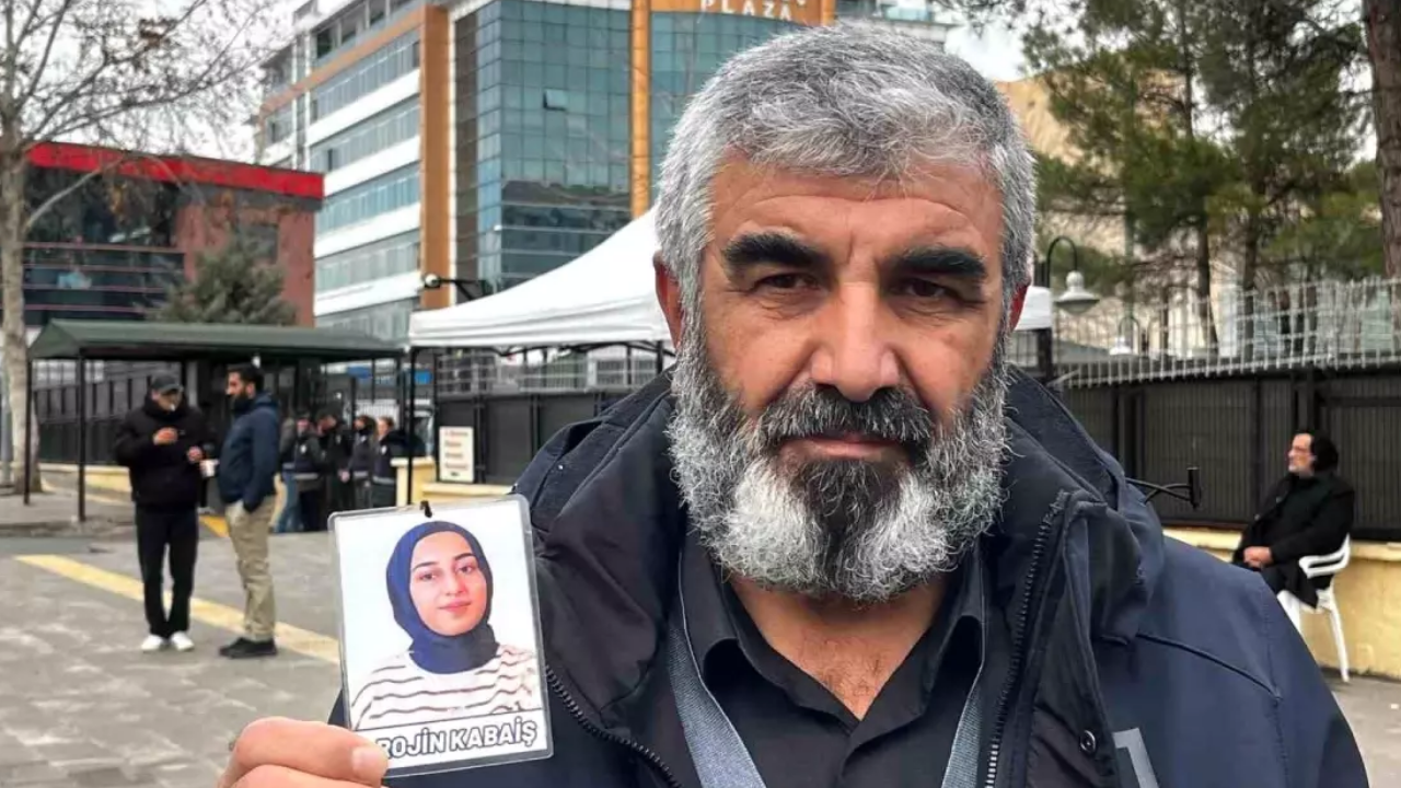 Rojin Kabaiş’e Ne Oldu 2 Farklı Erkek Dna'sı Bulundu! (2)