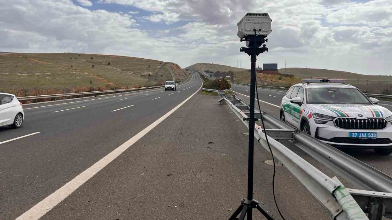 Trafikte Yüzde 10 Hız Sınırı Toleransı Kalkıyor Yeni Ceza Tablosu Belli Oldu (2)