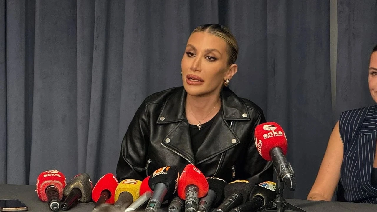 Uyuşturucu Testi Temiz Çıkan İrem Derici’den Ahmet Hakan’a Fena Kapak!5