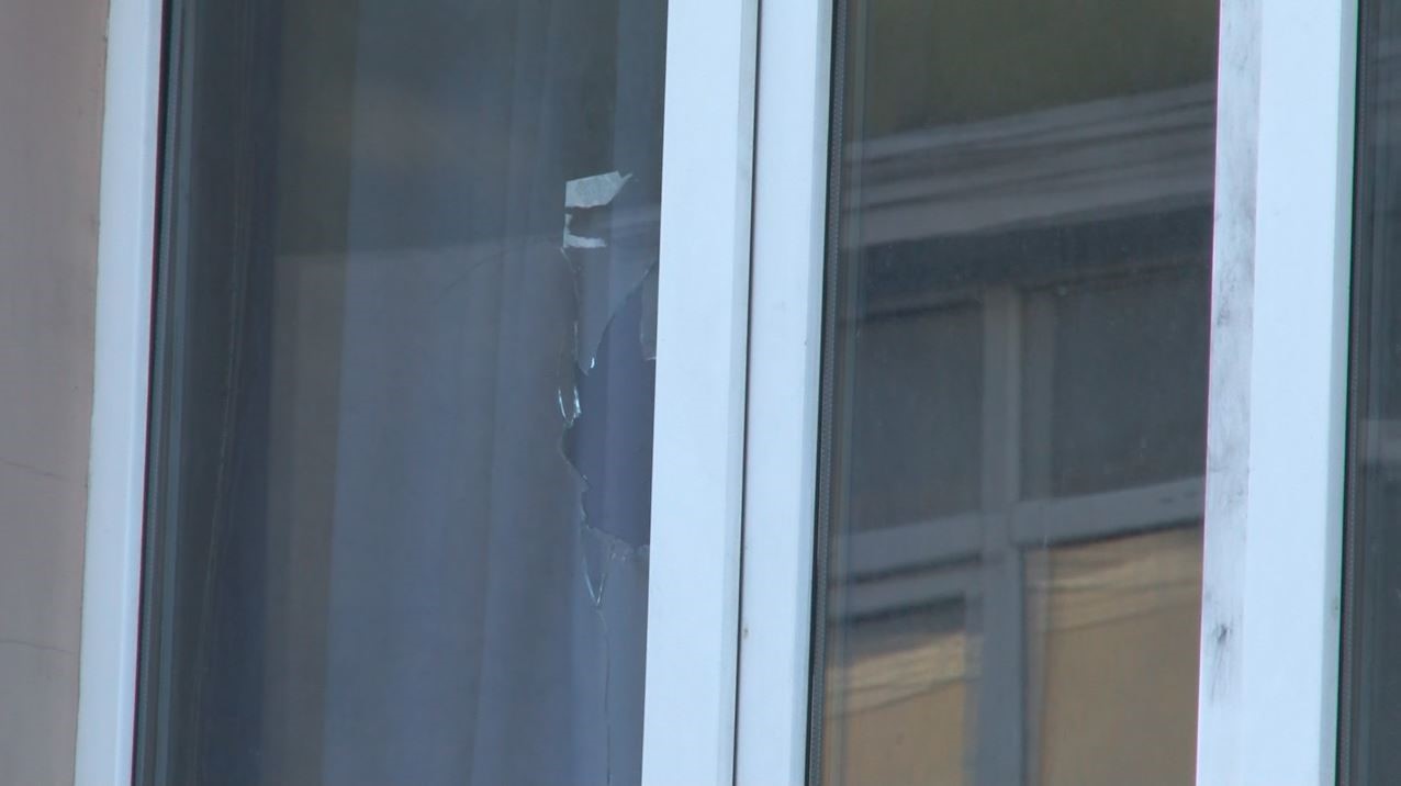 Fatih’te bir kişi evinde silahla vurulmuş halde ölü bulundu-1