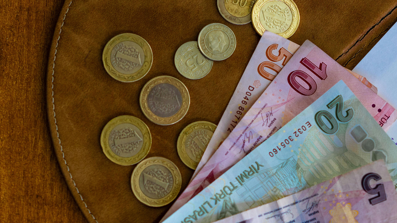 Asgari Ücret Tespit Komisyonu Ilk Toplantısına Işçiler Olmadan Başlayacak (1)