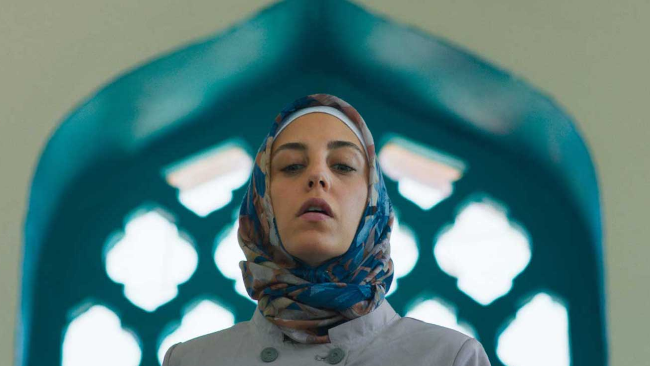 Bir Başkadır Dizisi 5 Yıl Sonra Ikinci Sezonuyla Geri Dönüyor (1)