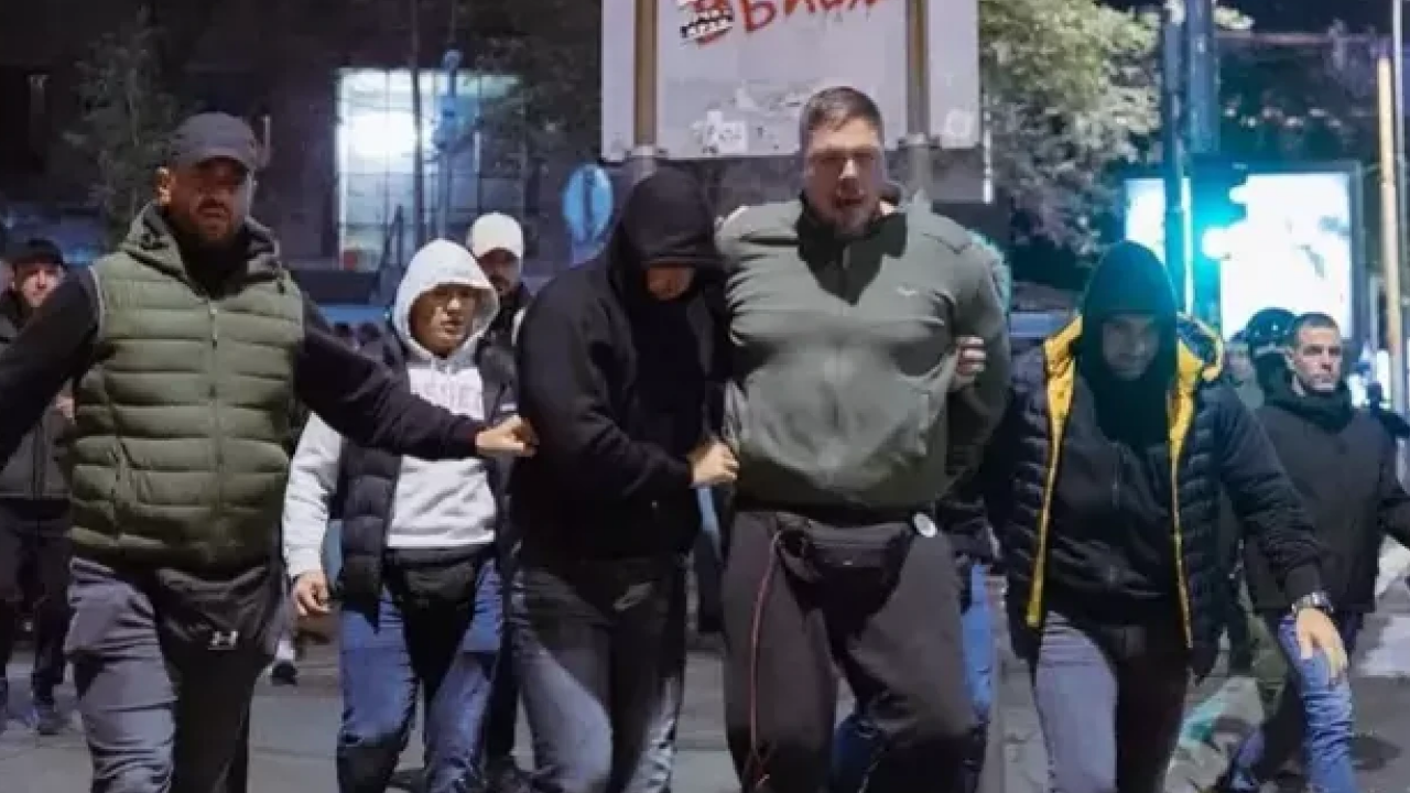 Bir Dönem Türkiye’de Forma Giymişti Basketbolcu Vladimir Stimac Gözaltına Alındı (2)