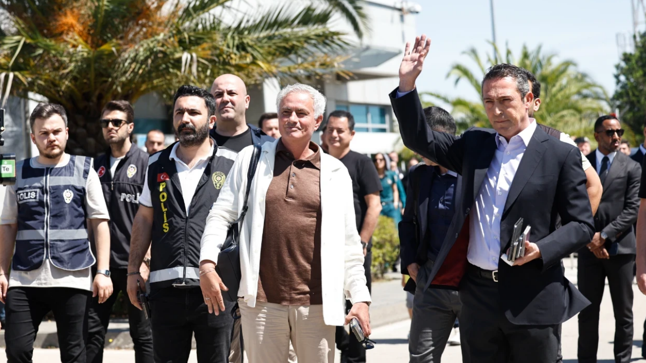 Jose Mourinho’nu Konforu Fenerbahçe’ye Servete Mal Oldu (1)