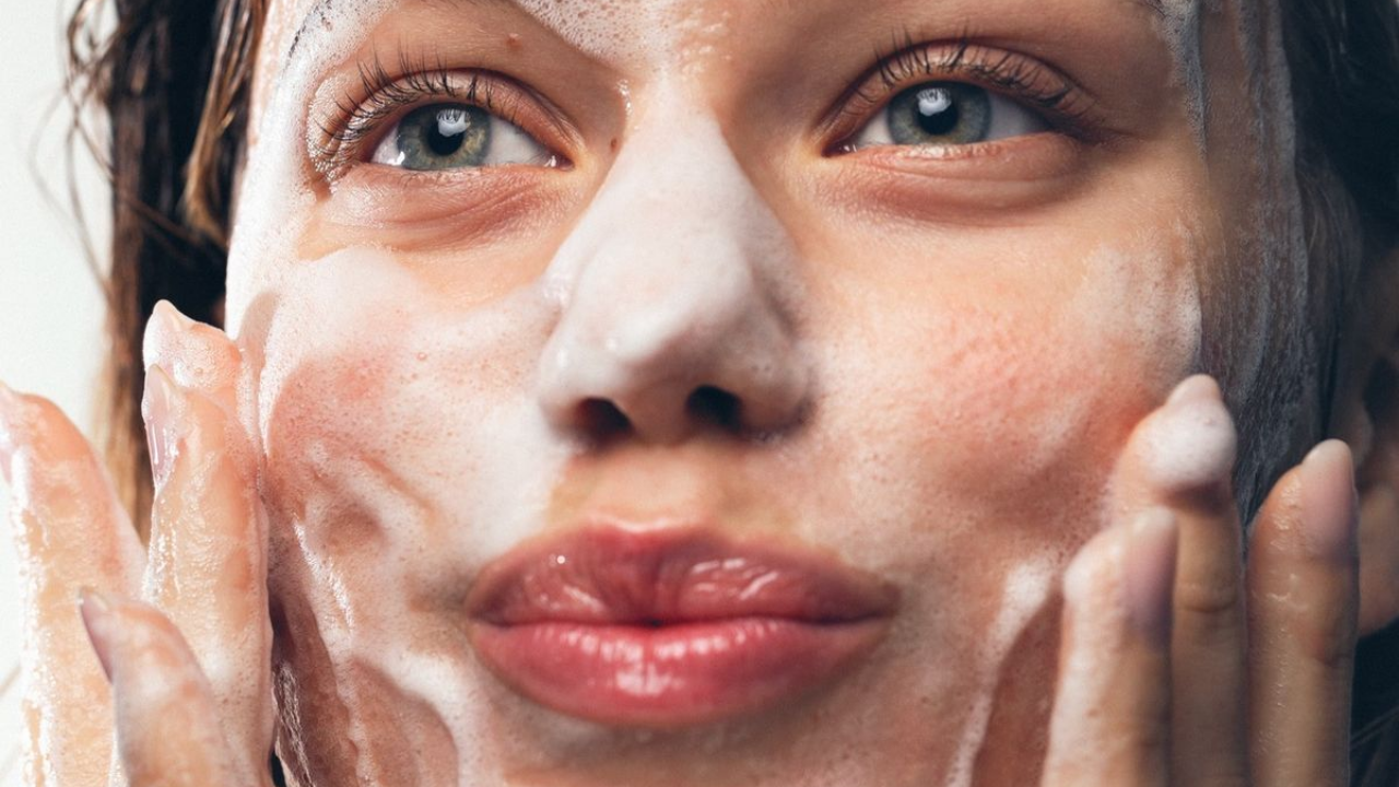 Kuru Ciltler Için Cilt Bakımı Nasıl Olmalı (1)