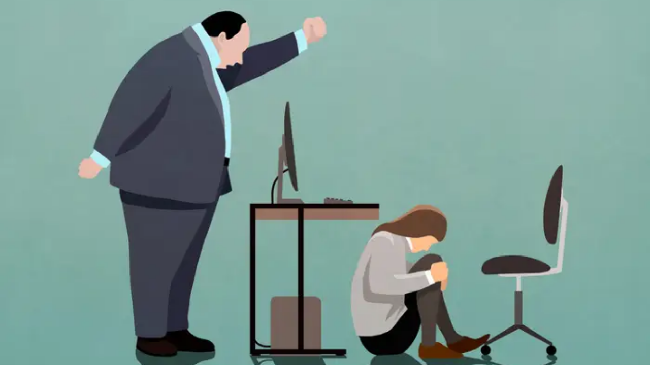 Narsist Bir Patronla Çalıştığınızı Gösteren 10 Bilimsel Gerçek