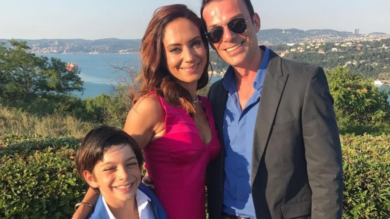 Ünlü Çiftin Boşanma Davasına Ünlü Tanıklar Katıldı Jess Molho Ve Zeynep Molho Boşanıyor (2)