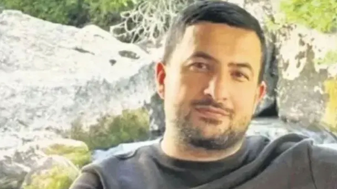 Büyükçekmece Adliyesi’nden 25 Kilo Altın Çaldı, Ailesiyle İngiltere’ye Kaçtı