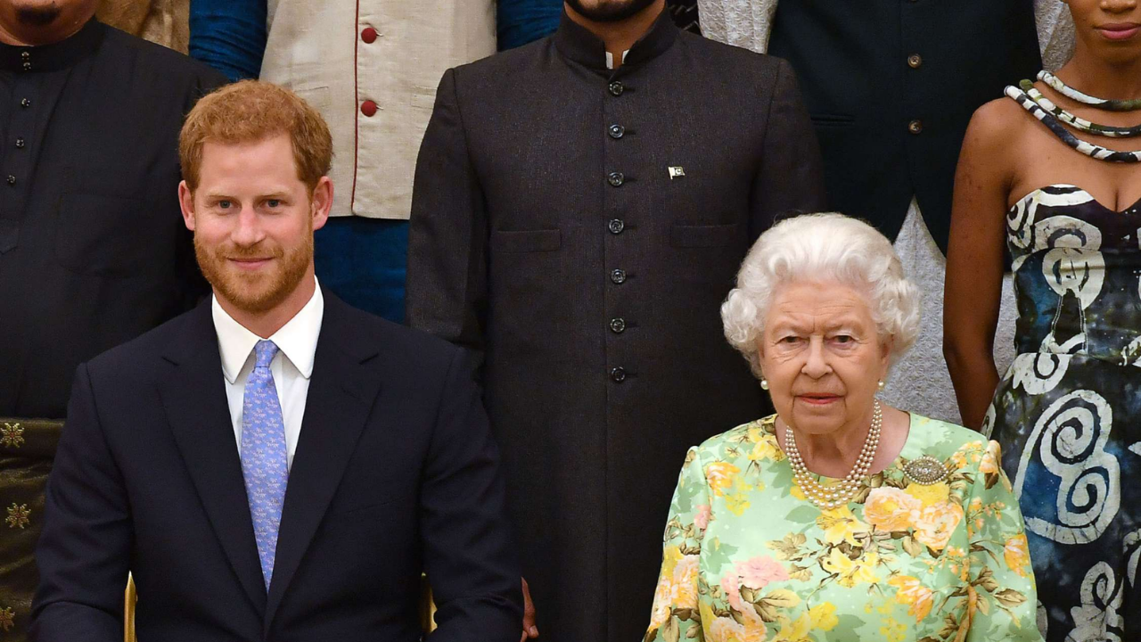 İngiliz Kraliyet Ailesinin Ilginç Noel Hediyesi Geleneği (5)