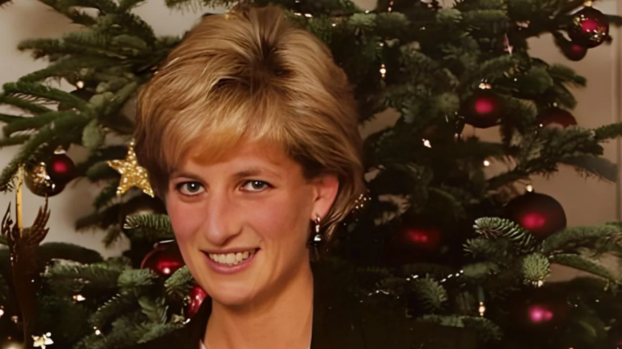 İngiliz Kraliyet Ailesinin Ilginç Noel Hediyesi Geleneği (6)