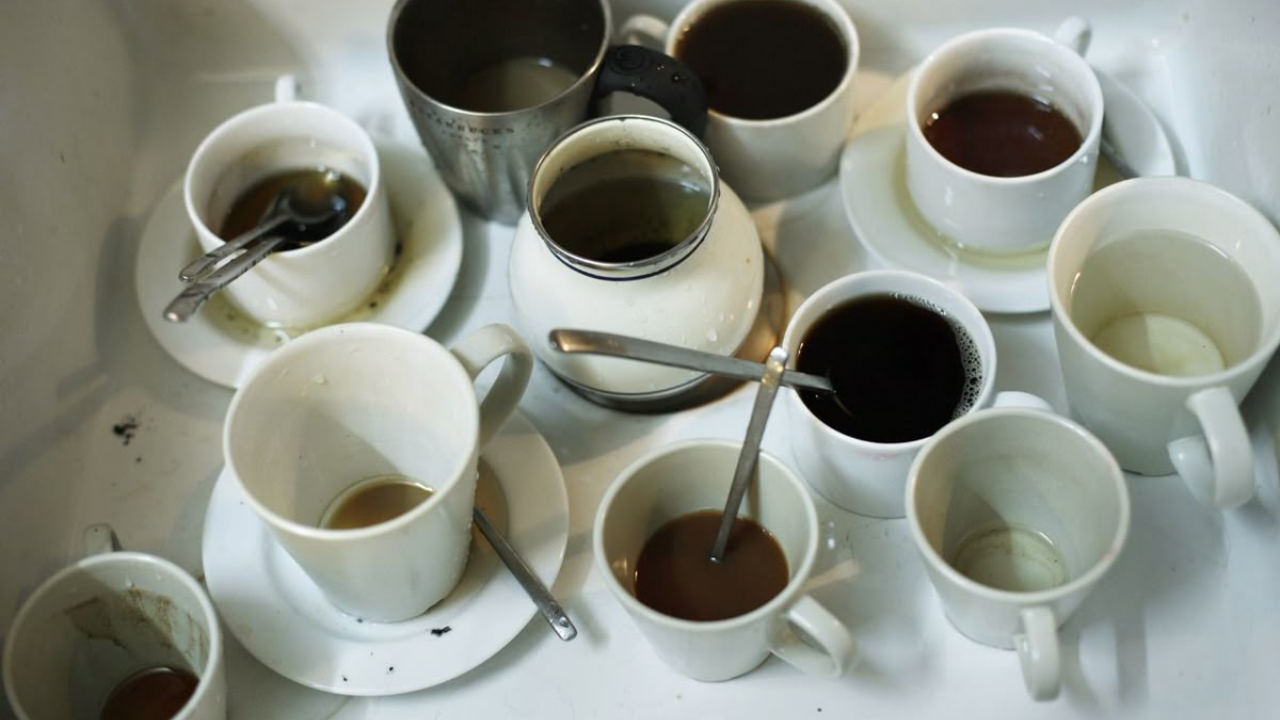 Kahve Neden Bağımlılık Yapar İşte Kafeinin Beynimize Oynadığı Kandırmaca Oyunu...