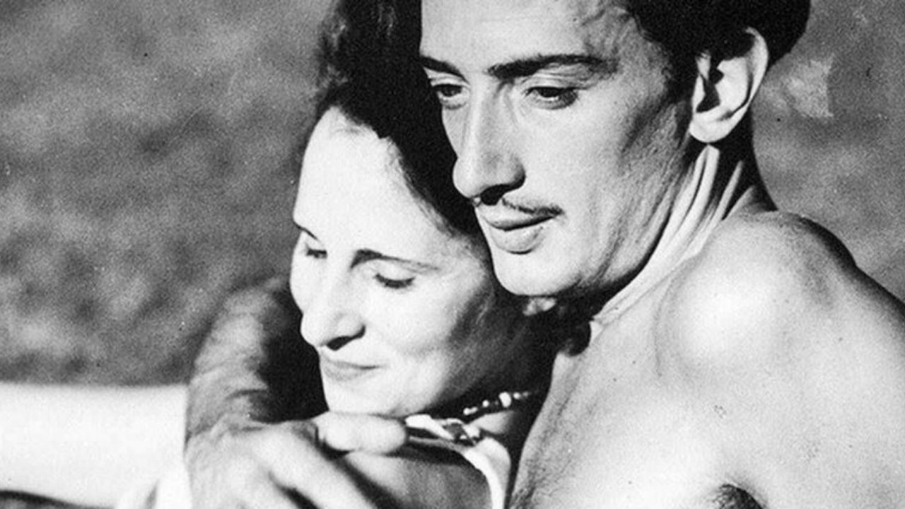 Salvador Dali Ve Gala'nın Evliliği 50 Yıl Boyunca Hiç Birlikte Olmamışlar (2)