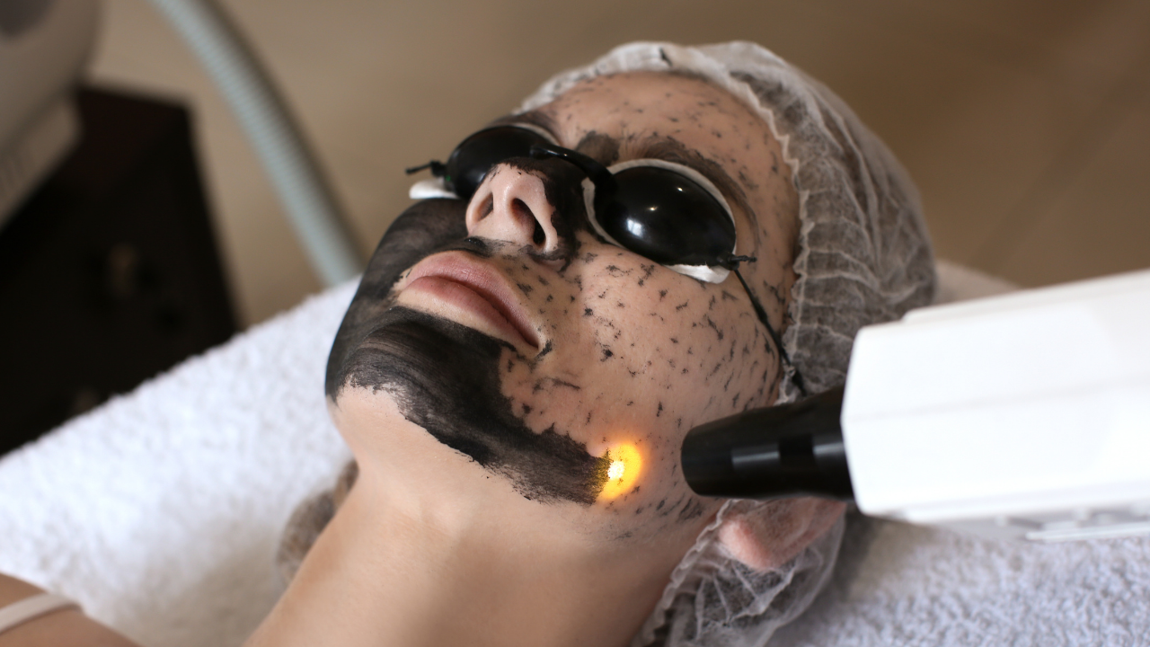 Sivilceye Neden Olan 3 Büyük Cilt Bakım Hatası (2)