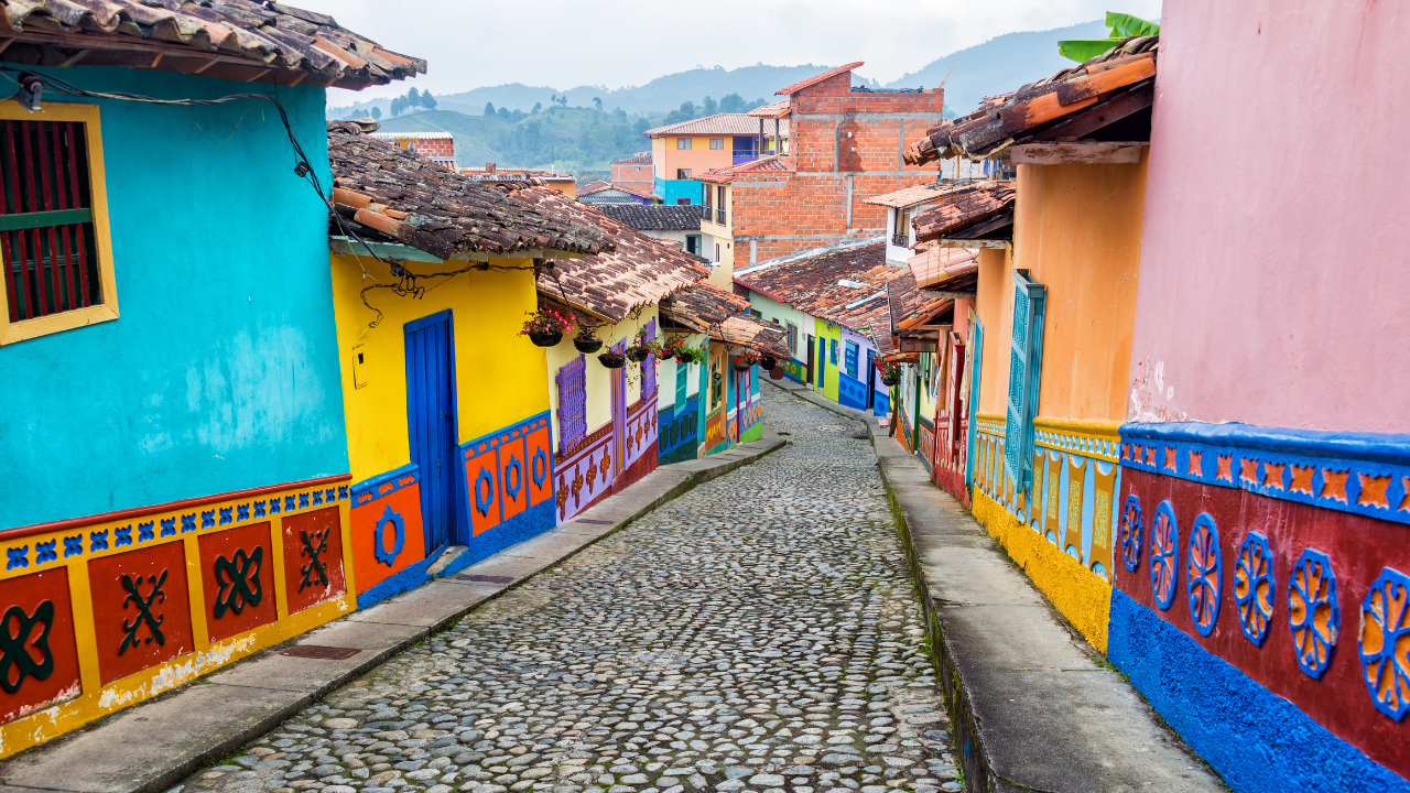 Vizesiz Gezebileceğiniz 10 Ülke (6)