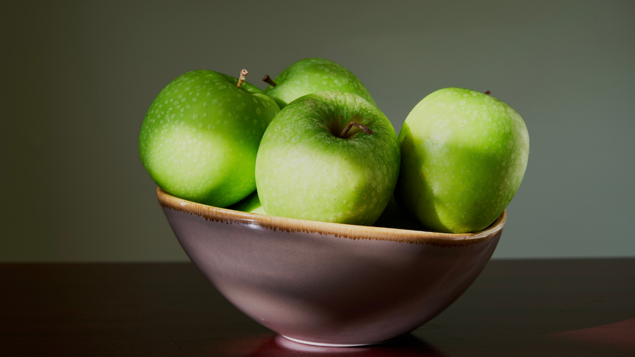 Yeşil Elmanın Kilo Verdirdiği Doğru Mu Yeşil Elmanın Faydaları! (1)