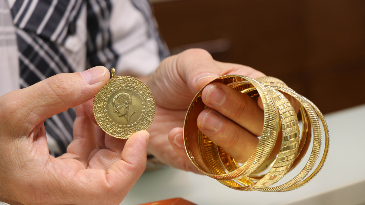 1 Ocak 2026 Gram, Çeyrek, Yarım Ve Tam Altın Ne Kadar Yeni Yılın Ilk Gününde Altın Fiyatları (1)