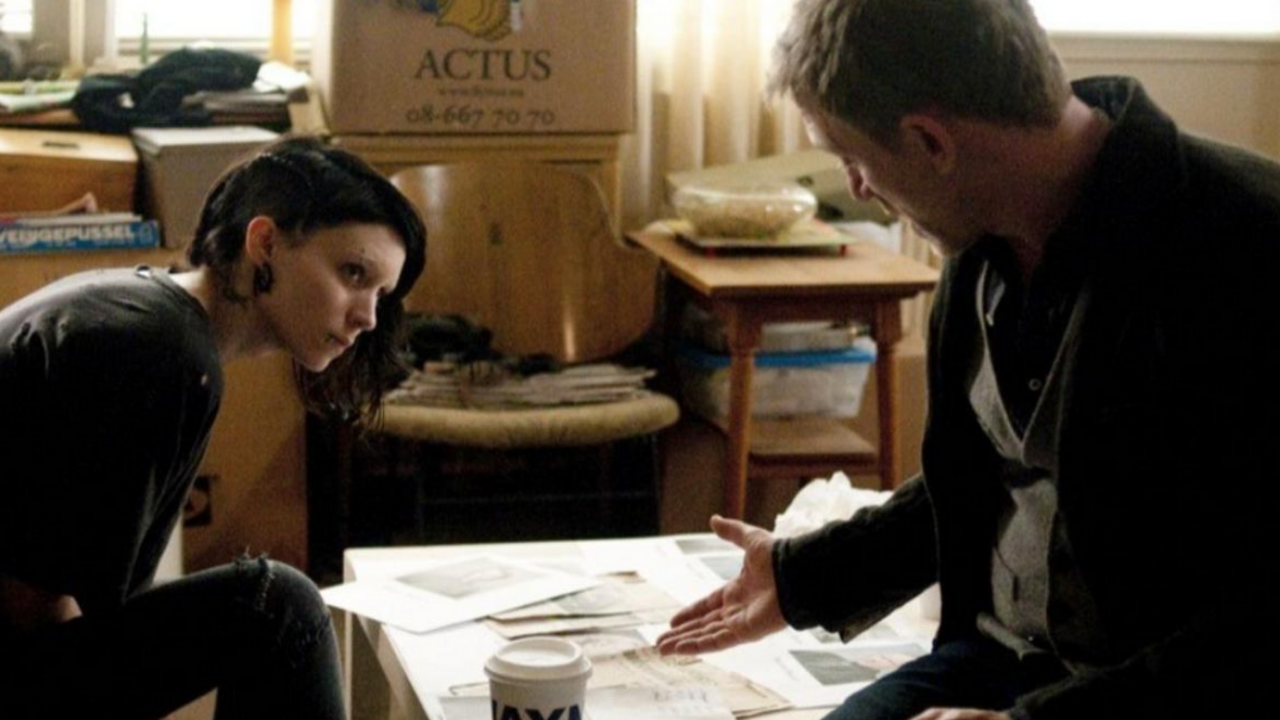 Ejderha Dövmeli Kız