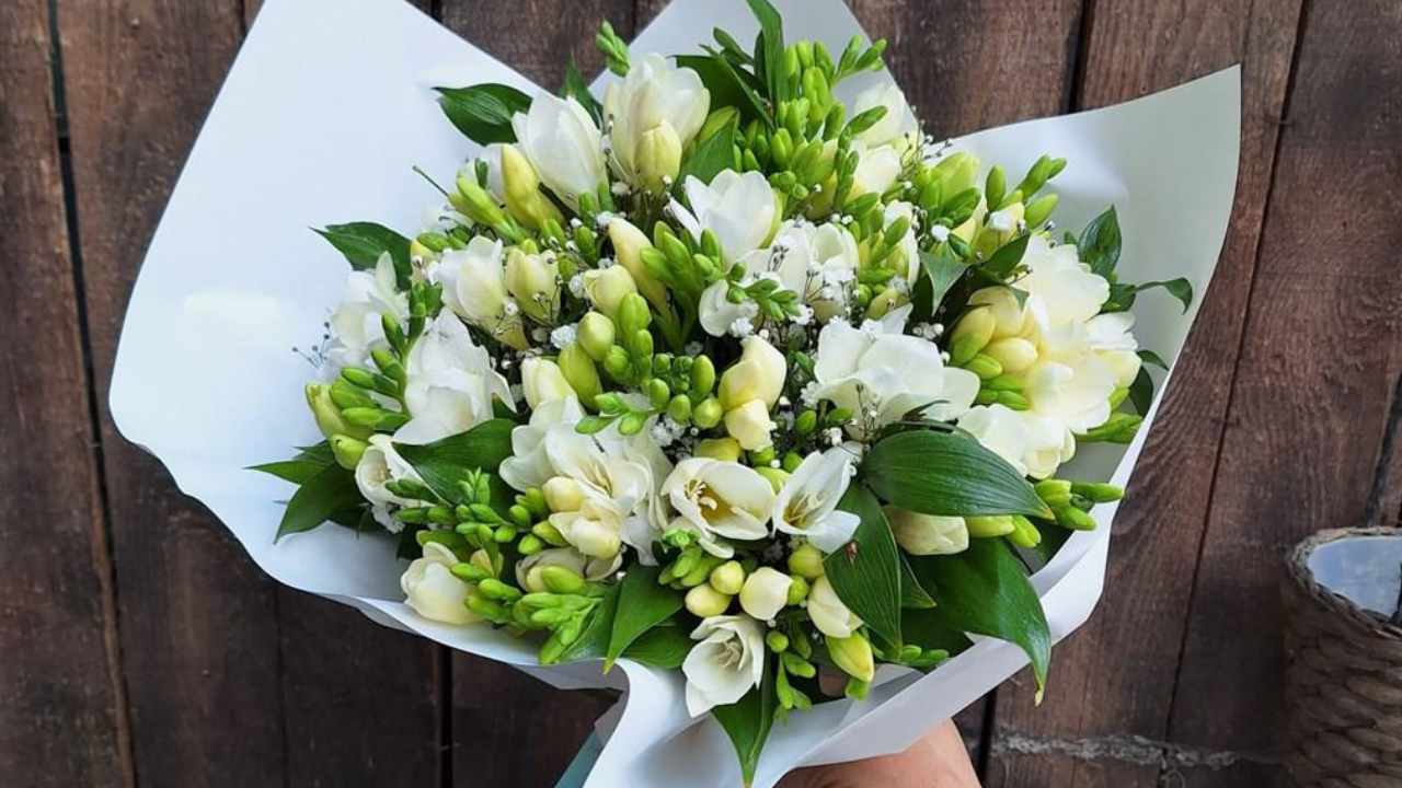 Sevgiliye Anlamlı Çiçekler (3)