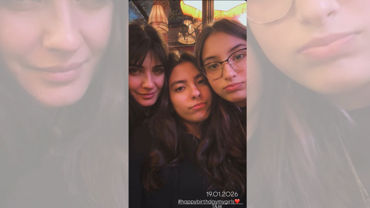 Tuba Büyüküstün (2)