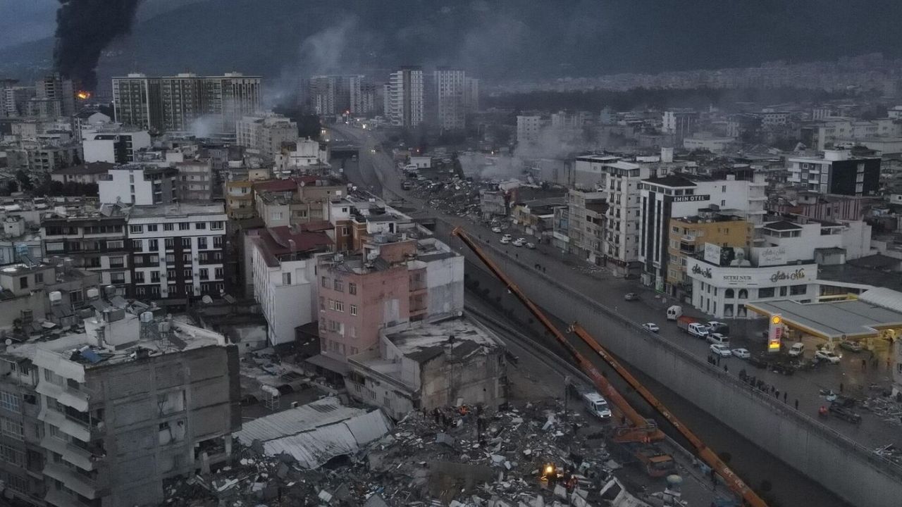 Deprem Konutlarında Bir Yıl Vaadi Üç Evrede Eridi İlk Yıl Gerçekleşme Yüzde 14 (3)