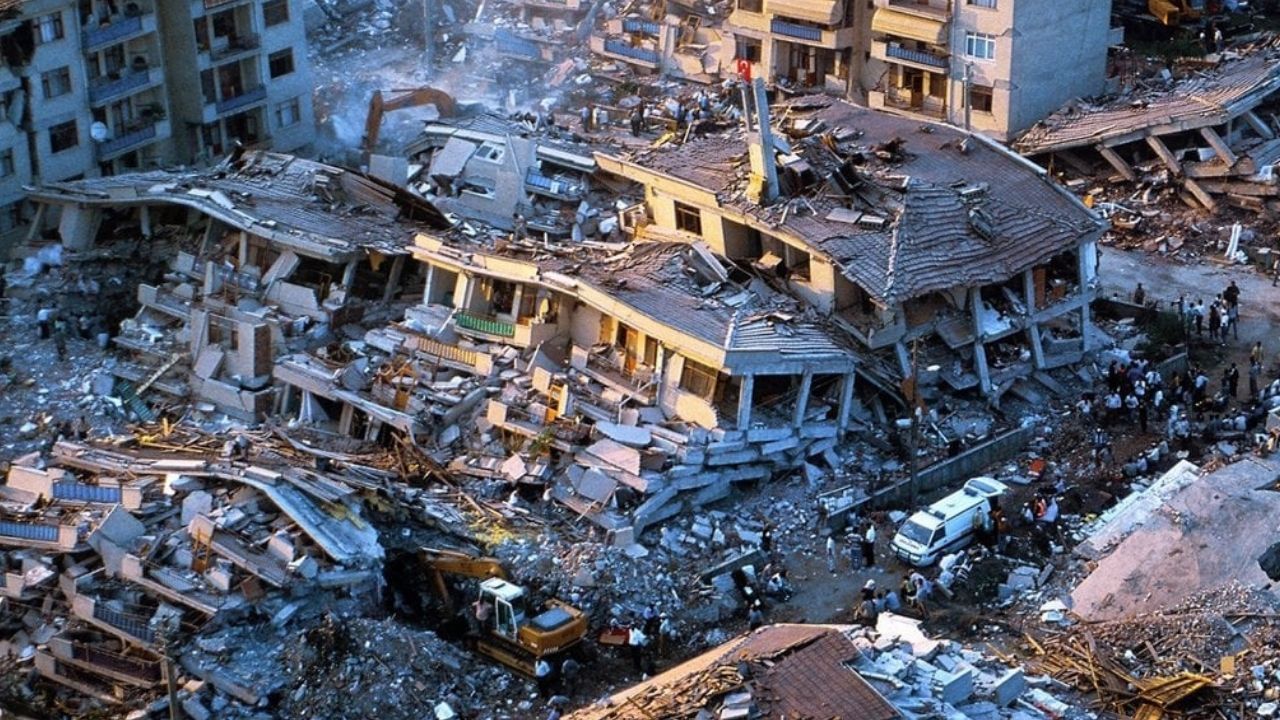 Deprem Konutlarında Bir Yıl Vaadi Üç Evrede Eridi İlk Yıl Gerçekleşme Yüzde 14 (5)