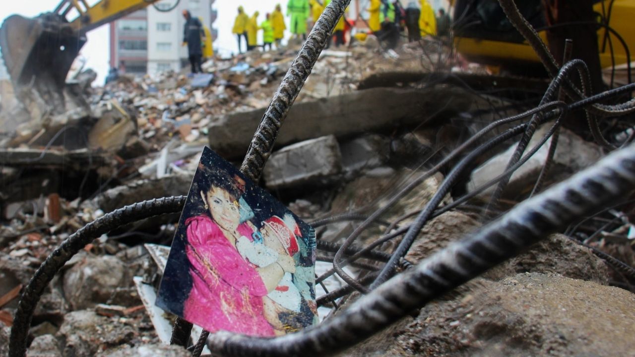 Deprem Konutlarında Bir Yıl Vaadi Üç Evrede Eridi İlk Yıl Gerçekleşme Yüzde 14 (8)